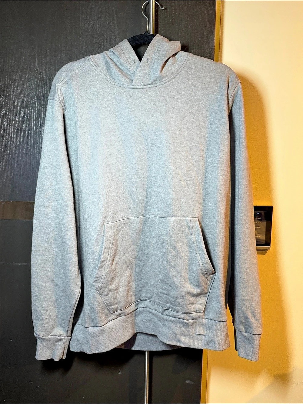 Zella women’s Pullover Hoodie Gray XL Like New